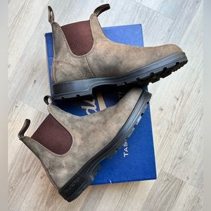 EUC Rustic Brown 585 Blundstone boots
